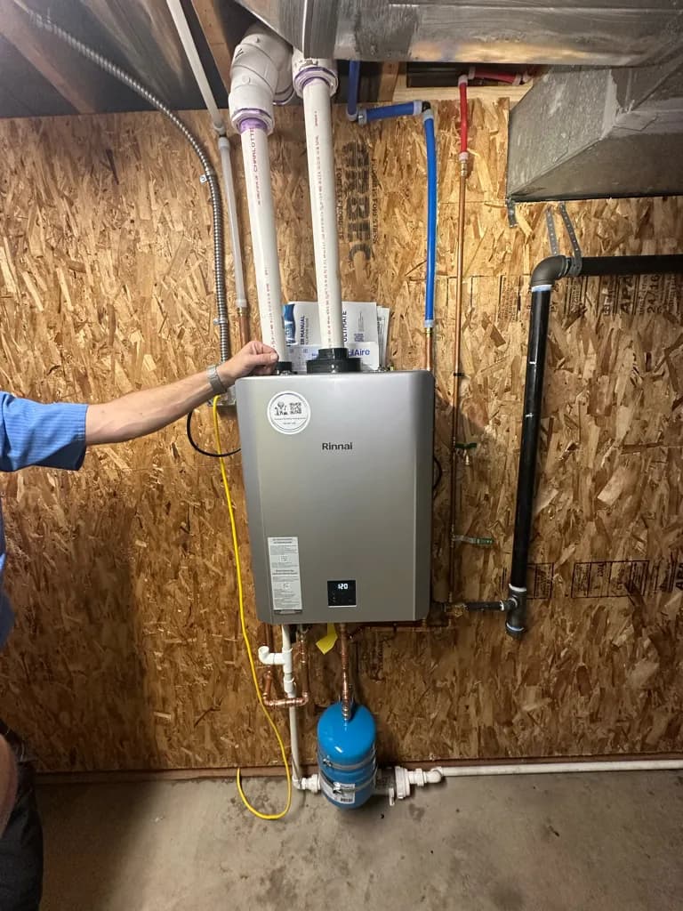 Gallery photos for Rinnai Tankless Water Heater, Halo Filter, and Aprilaire Humidifier Install: Image #1
