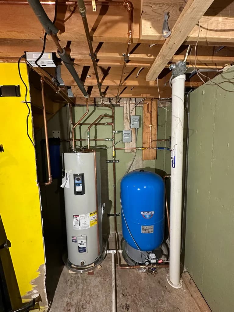 Gallery photos for Full Well Pump System and Water Heater Overhaul Gets Home Running Again: Image #1